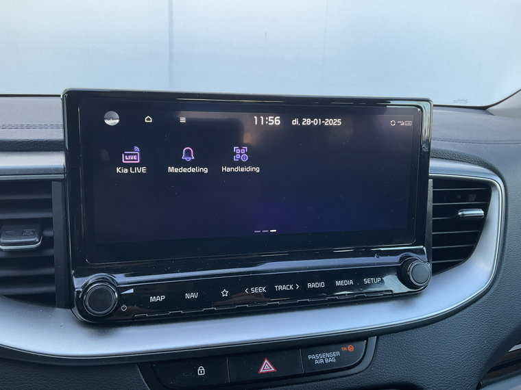 Vehicle Image 28