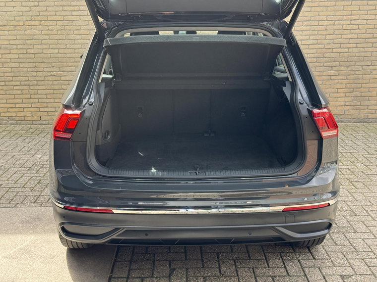 Vehicle Image 50