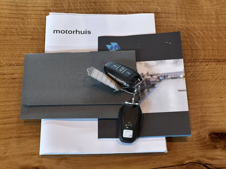 Vehicle Image 50