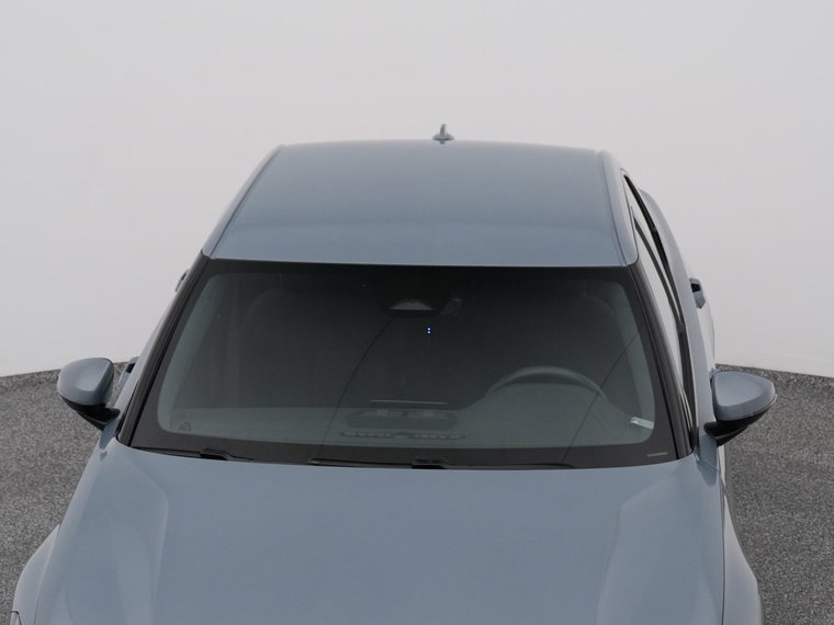 Vehicle Image 33