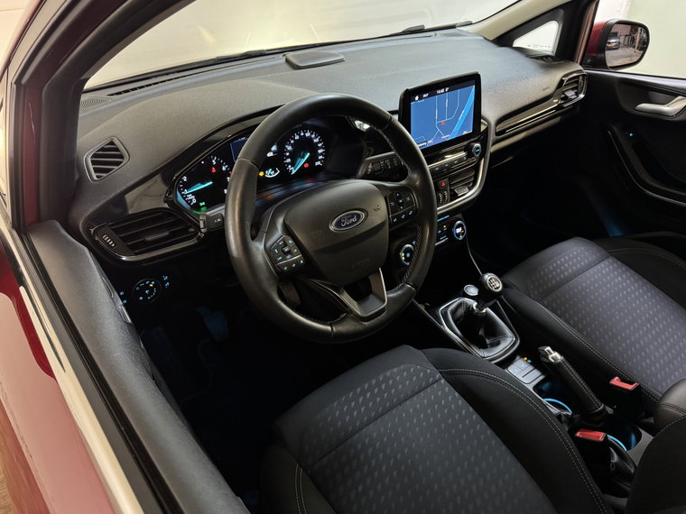 Vehicle Image 13