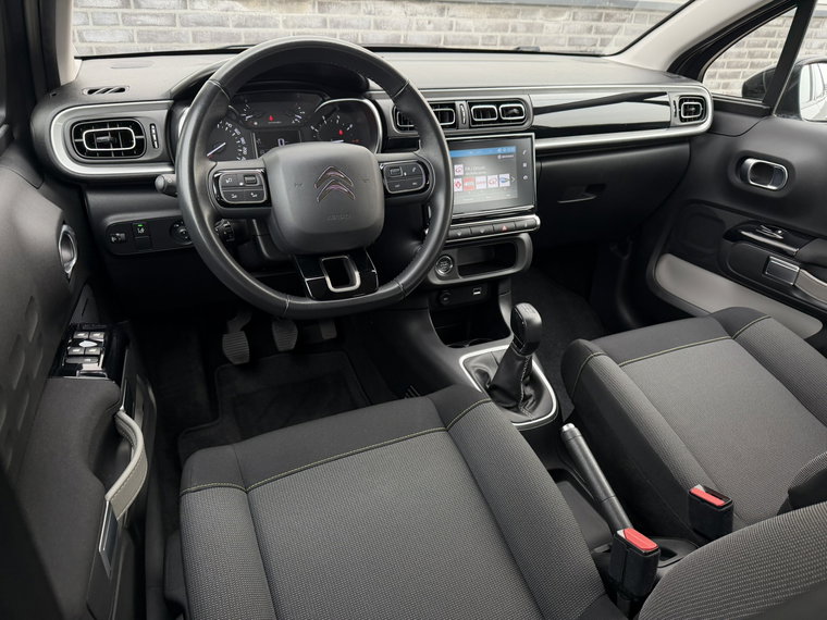 Vehicle Image 19