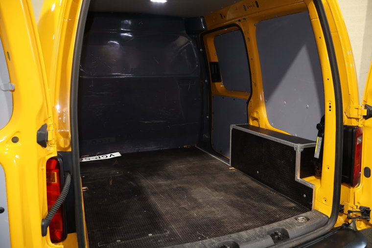 Vehicle Image 13
