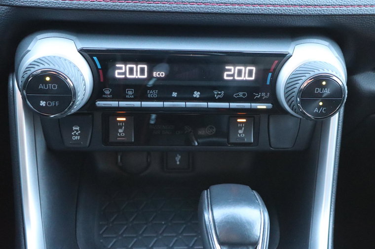 Vehicle Image 31