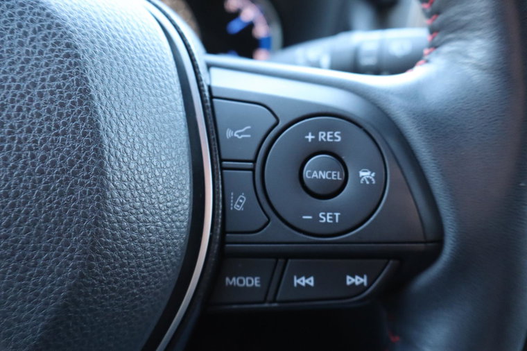 Vehicle Image 35