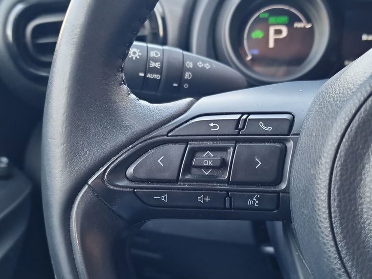 Vehicle Image 15