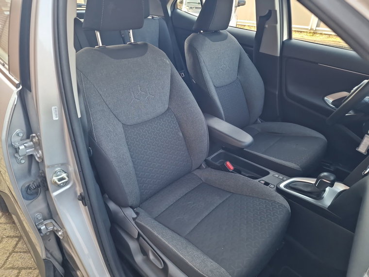 Vehicle Image 30