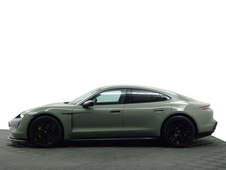 Vehicle Image 42