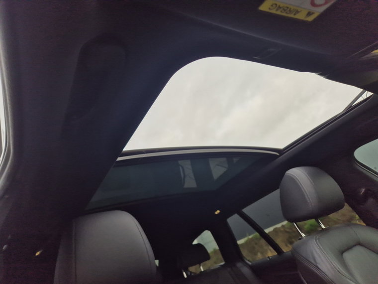 Vehicle Image 48