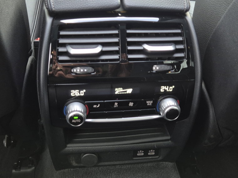 Vehicle Image 49
