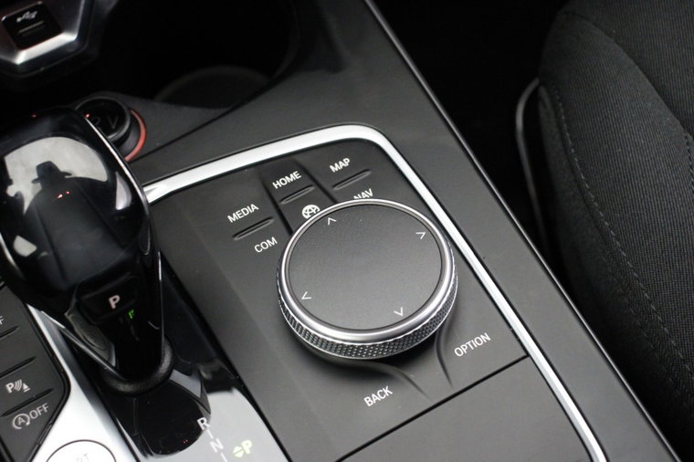 Vehicle Image 26