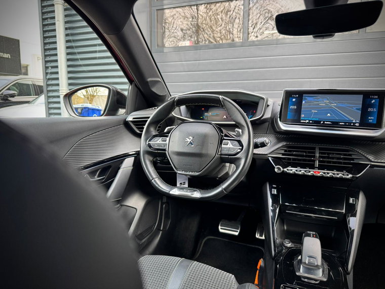 Vehicle Image 22