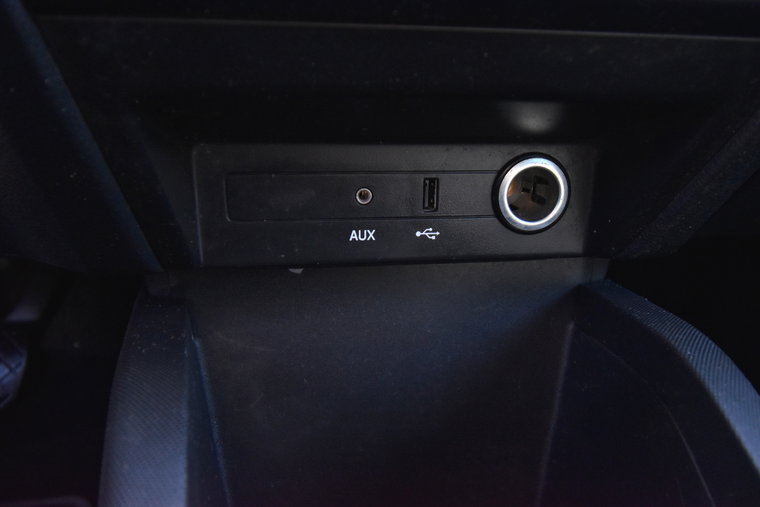 Vehicle Image 27
