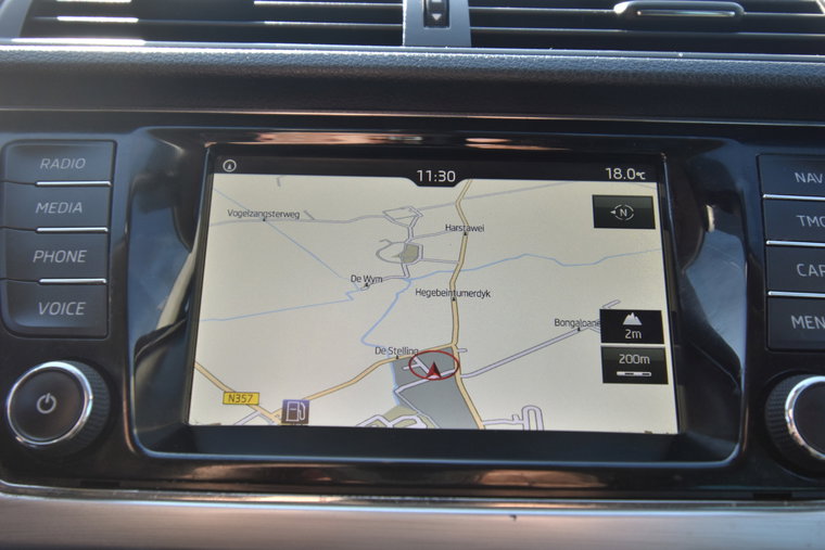 Vehicle Image 30