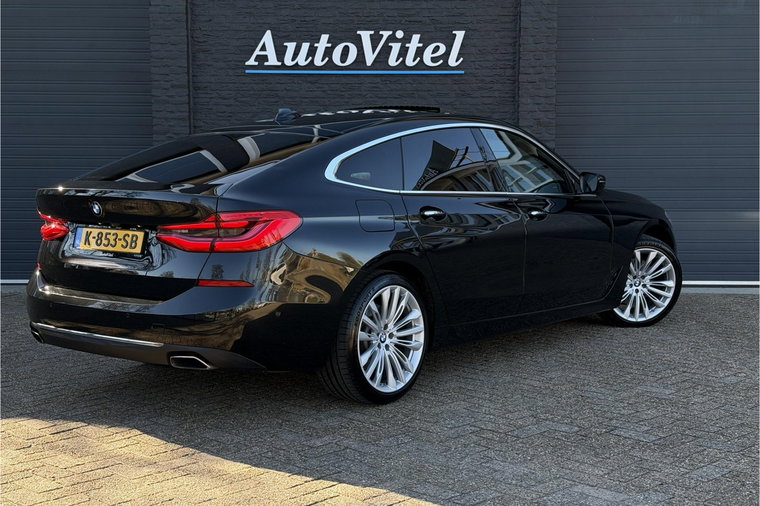 Vehicle Image 35