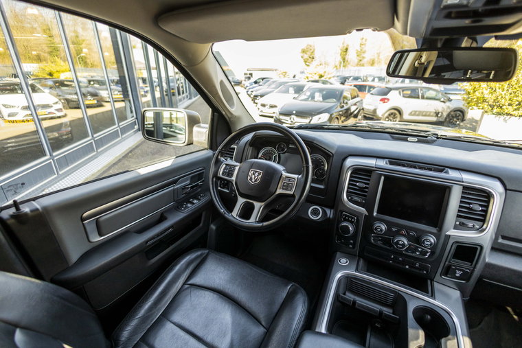 Vehicle Image 22