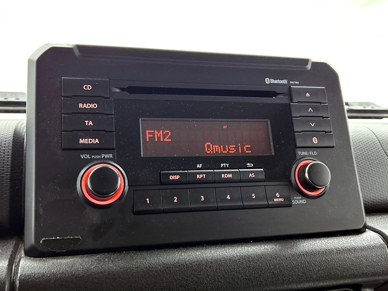 Vehicle Image 16