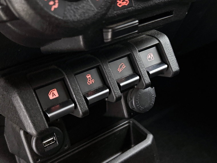 Vehicle Image 19
