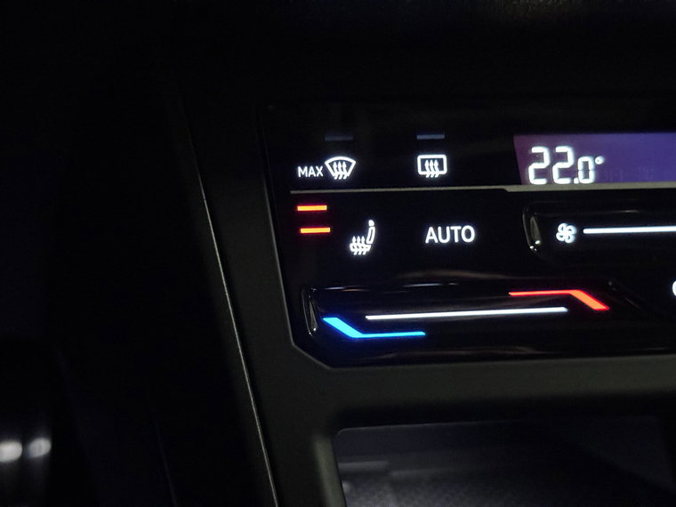 Vehicle Image 60
