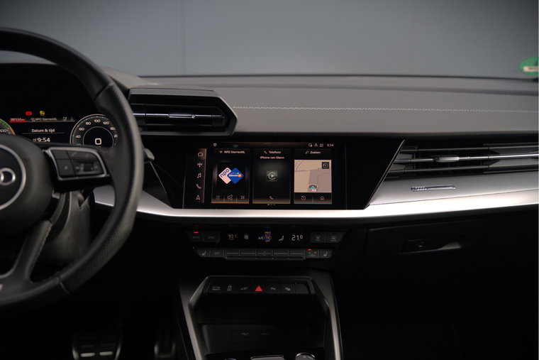 Vehicle Image 40