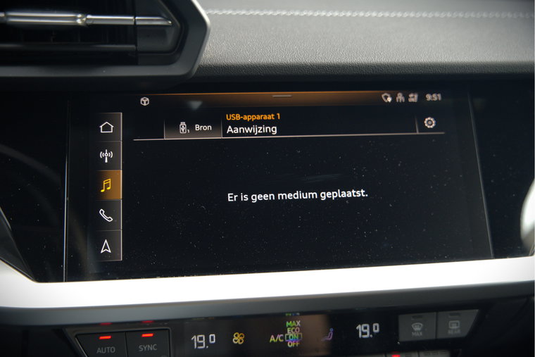 Vehicle Image 45