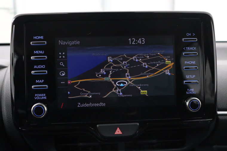 Vehicle Image 11