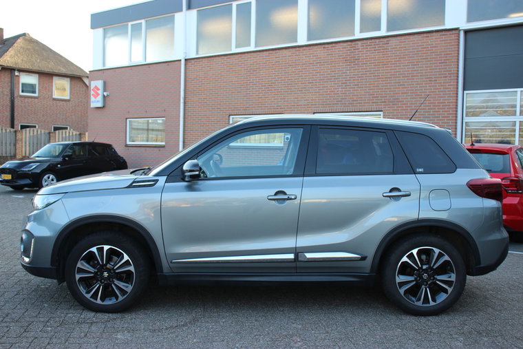 Vehicle Image 4