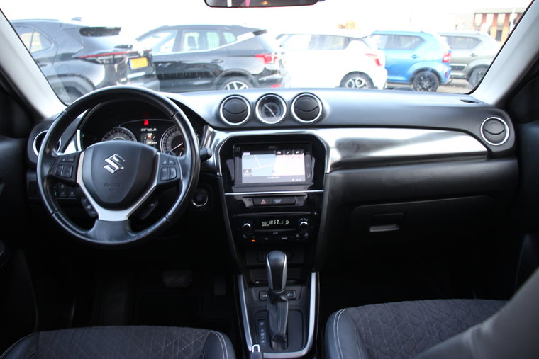 Vehicle Image 7