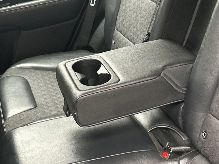 Vehicle Image 40
