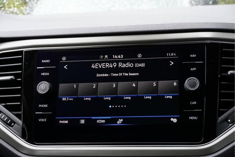 Vehicle Image 18