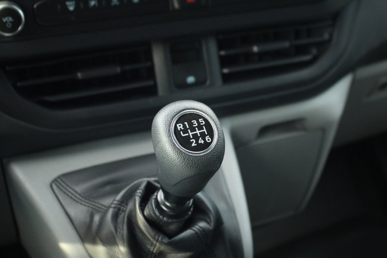 Vehicle Image 27