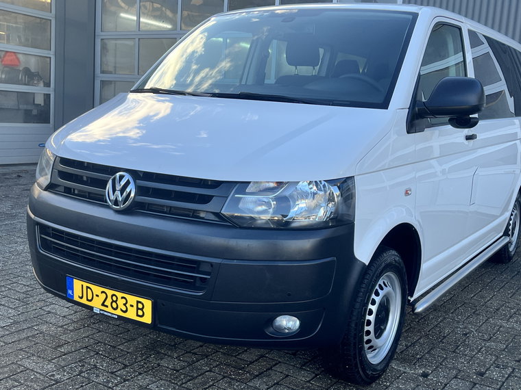 Vehicle Image 40