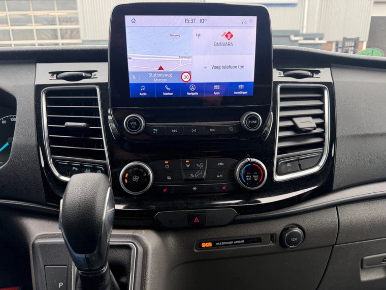 Vehicle Image 19