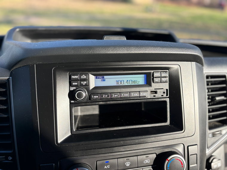 Vehicle Image 24