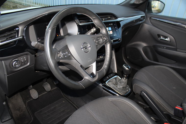 Vehicle Image 31