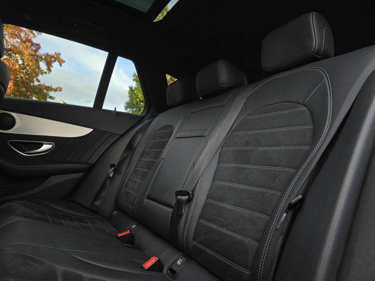 Vehicle Image 27