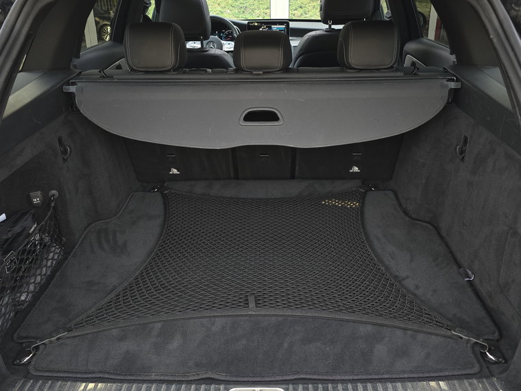 Vehicle Image 32