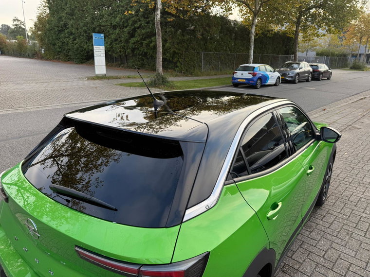 Vehicle Image 22