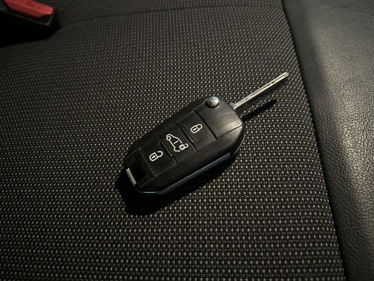Vehicle Image 19