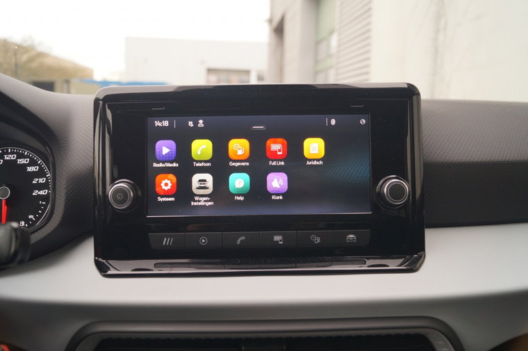 Vehicle Image 15