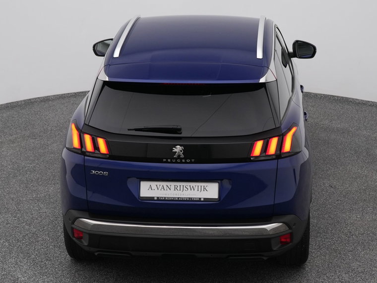 Vehicle Image 28