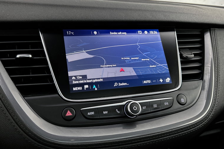 Vehicle Image 17