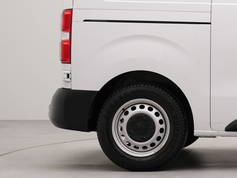 Vehicle Image 39