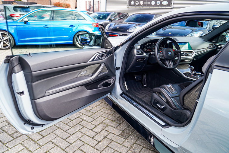 Vehicle Image 45