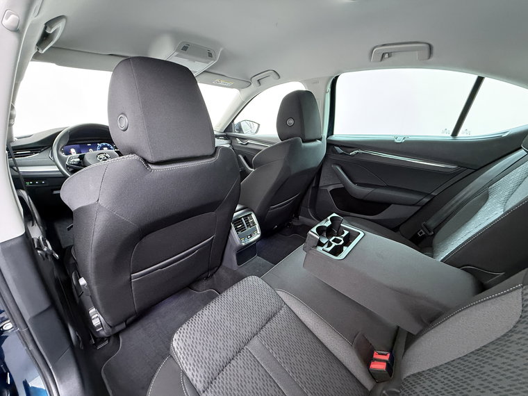 Vehicle Image 39