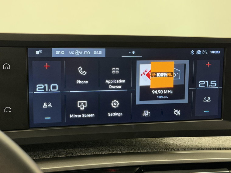 Vehicle Image 36