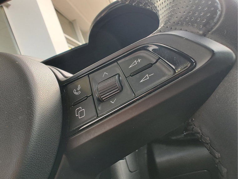Vehicle Image 24