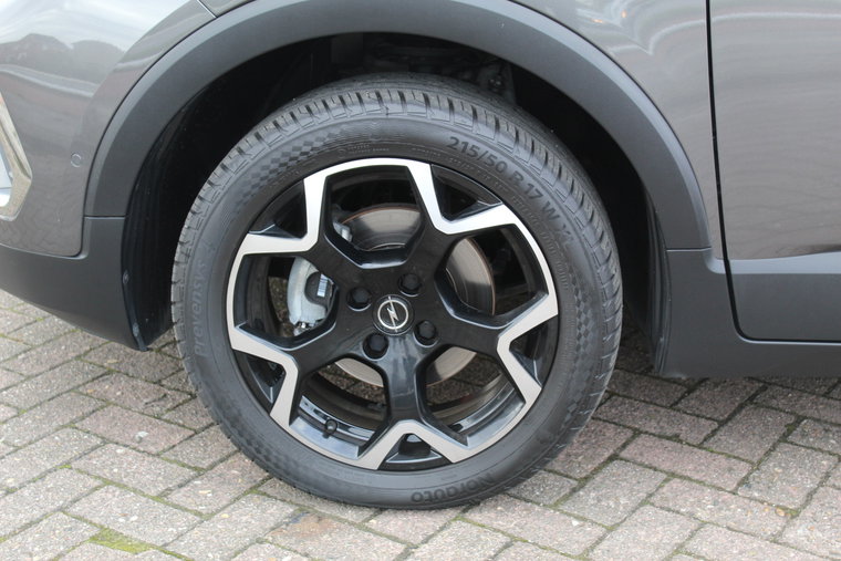 Vehicle Image 37