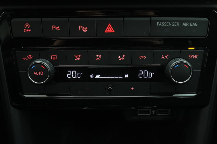 Vehicle Image 39