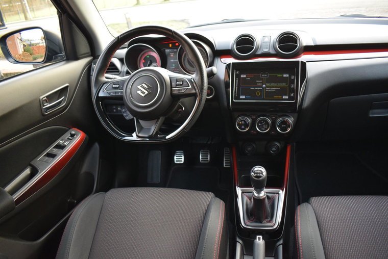 Vehicle Image 14